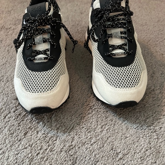 P448 Cancun Sting Sneaker, Size 7 - Picture 3 of 5